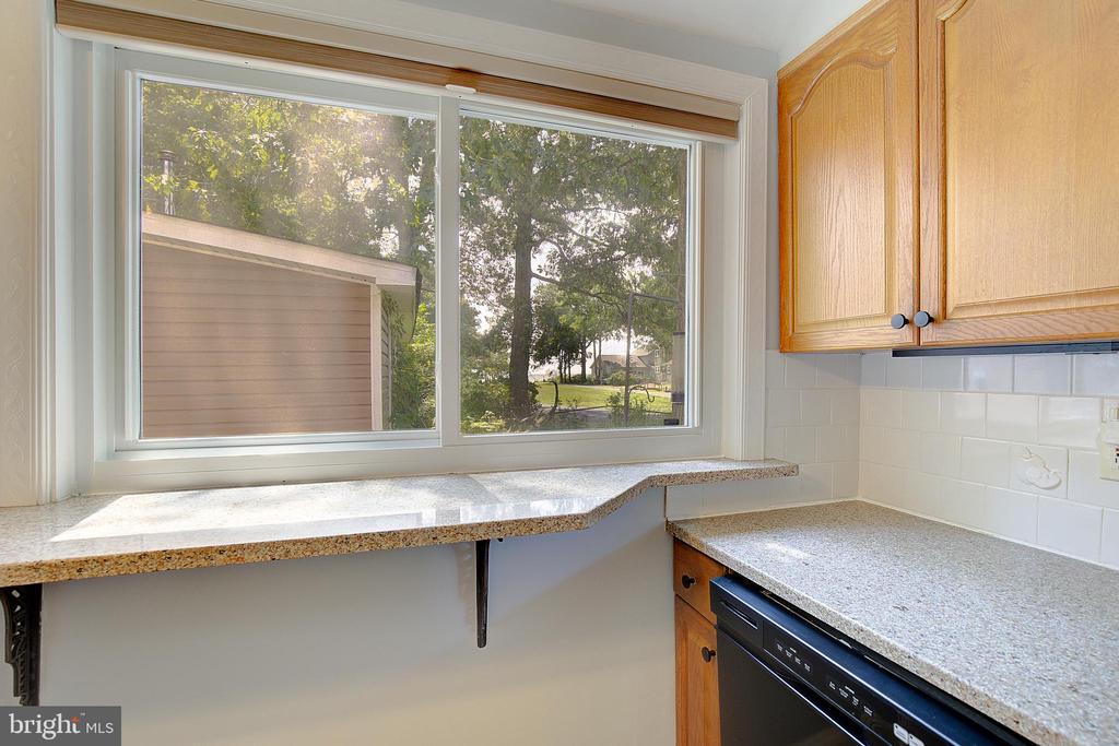 5703 GREAT OAK PARKWAY