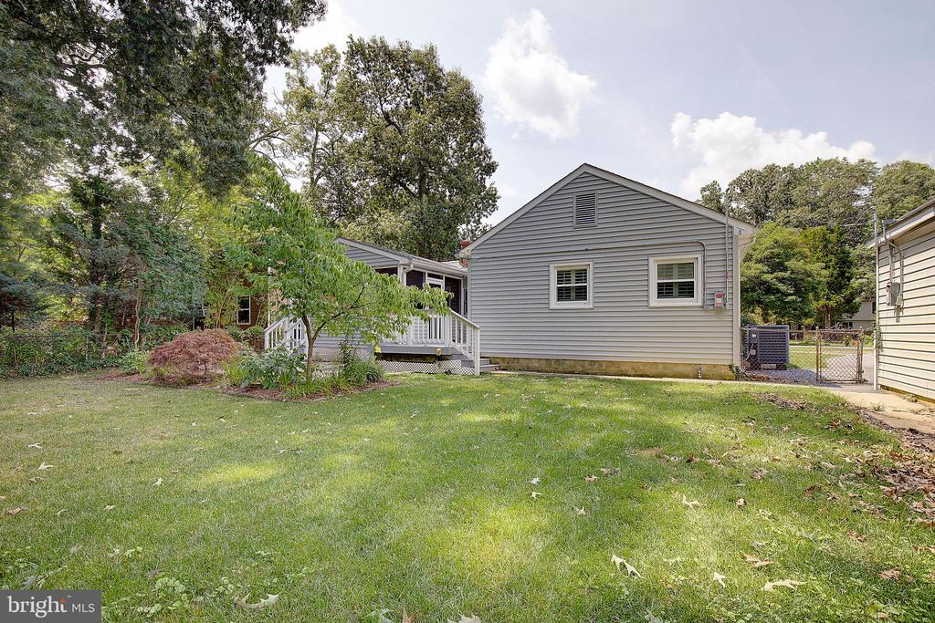 5703 GREAT OAK PARKWAY