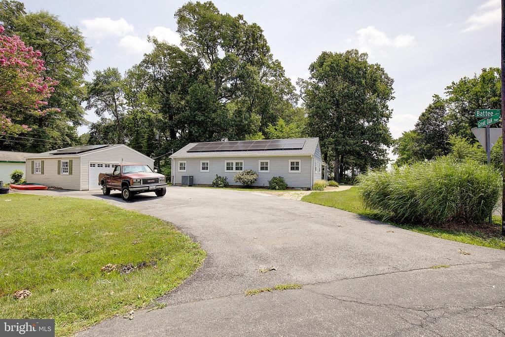 5703 GREAT OAK PARKWAY
