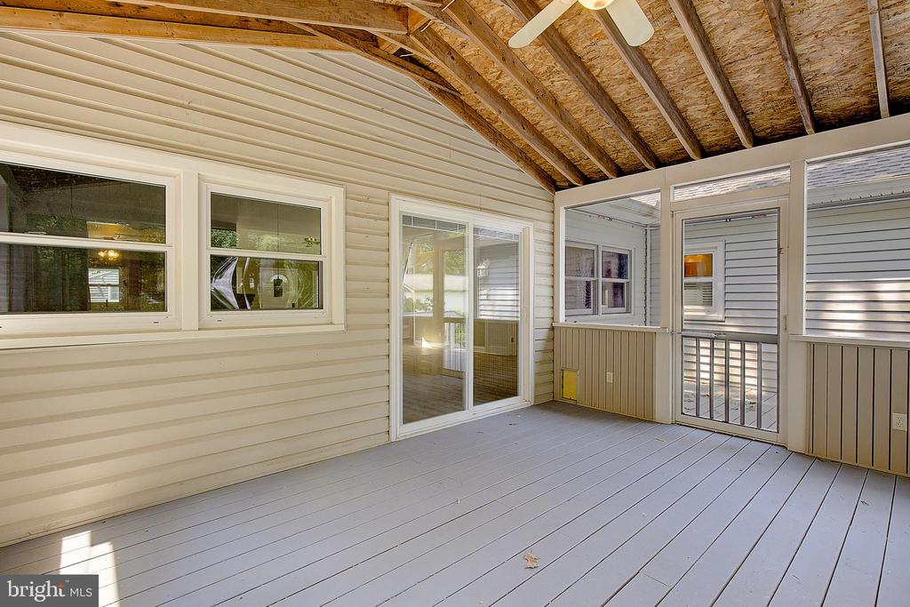 5703 GREAT OAK PARKWAY
