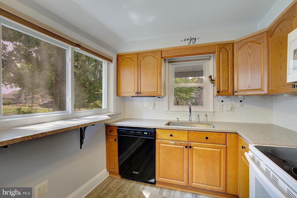 5703 GREAT OAK PARKWAY