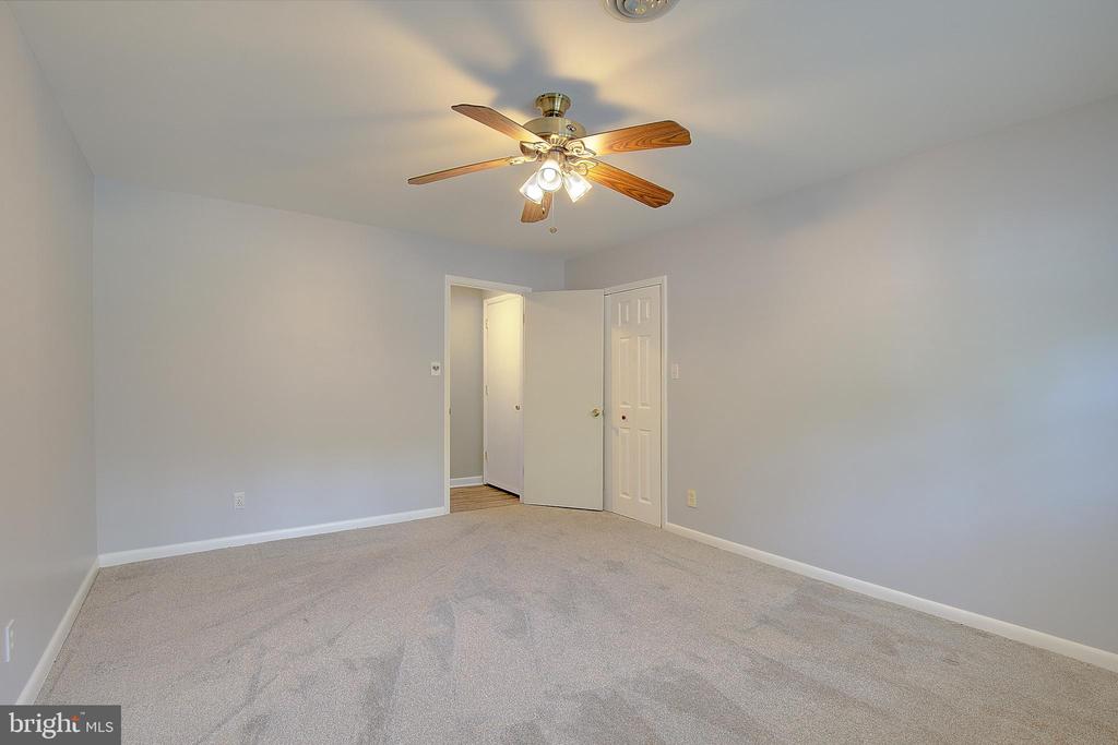 5703 GREAT OAK PARKWAY