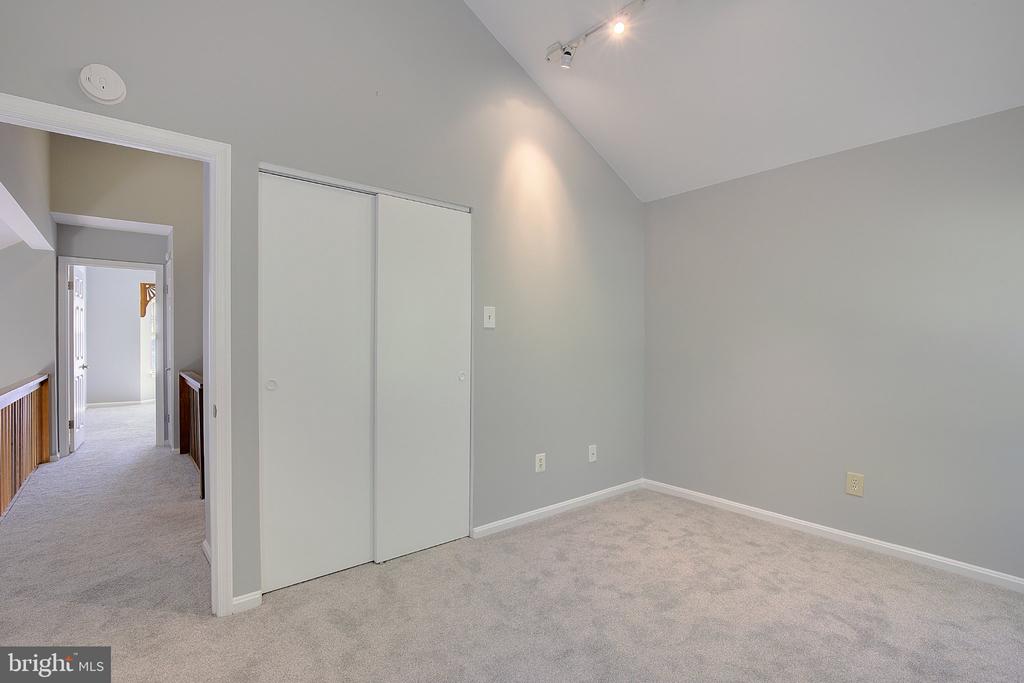 908 WINDWHISPER LANE