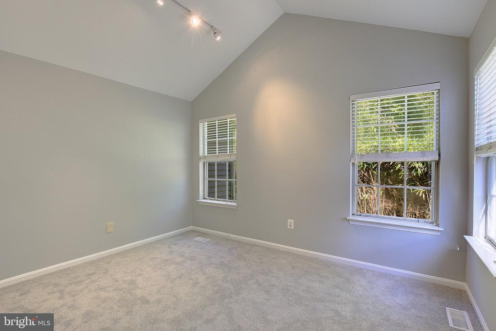 908 WINDWHISPER LANE