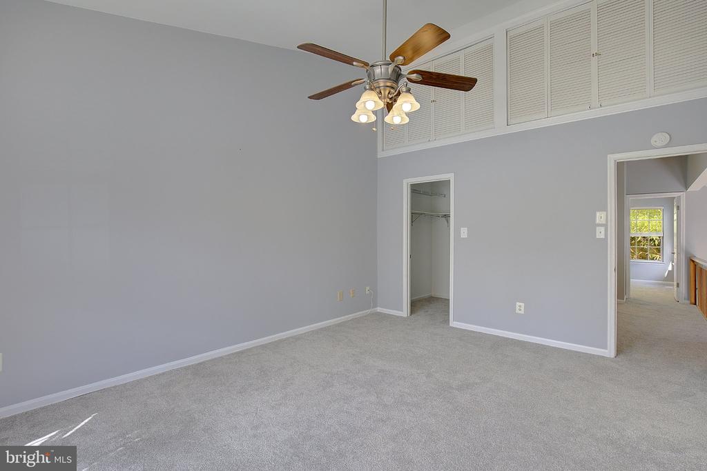 908 WINDWHISPER LANE