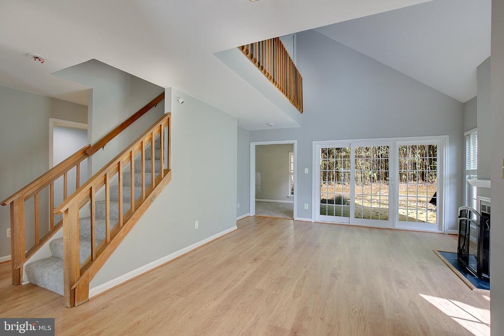 908 WINDWHISPER LANE