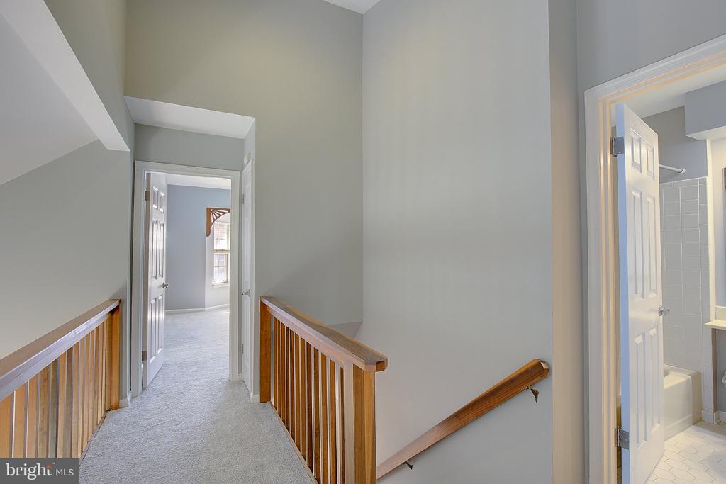 908 WINDWHISPER LANE