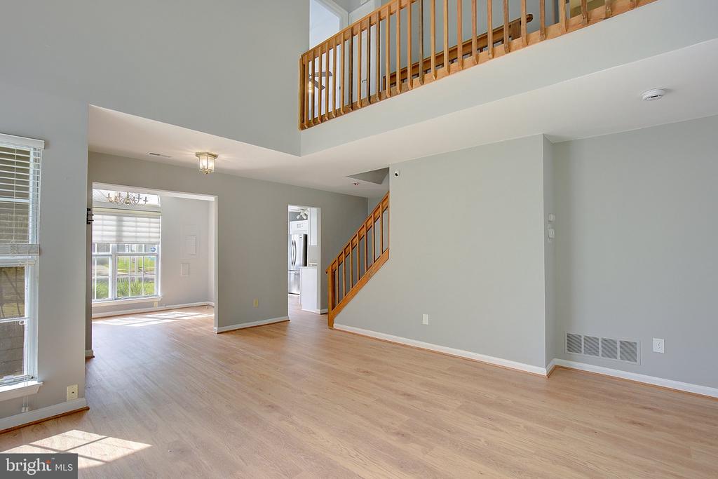 908 WINDWHISPER LANE
