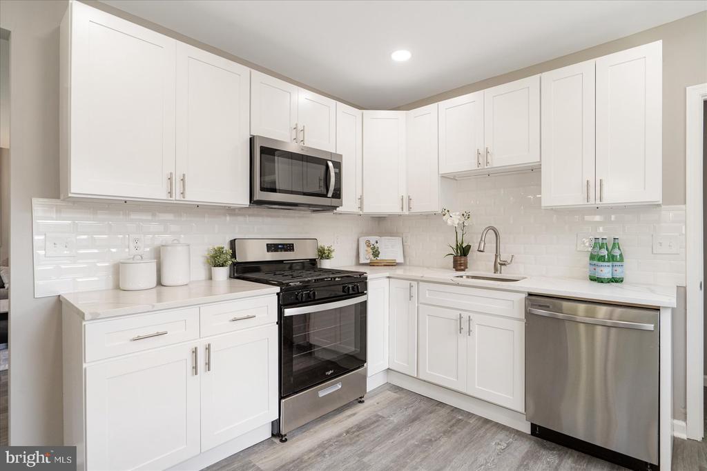 2907 Rogers