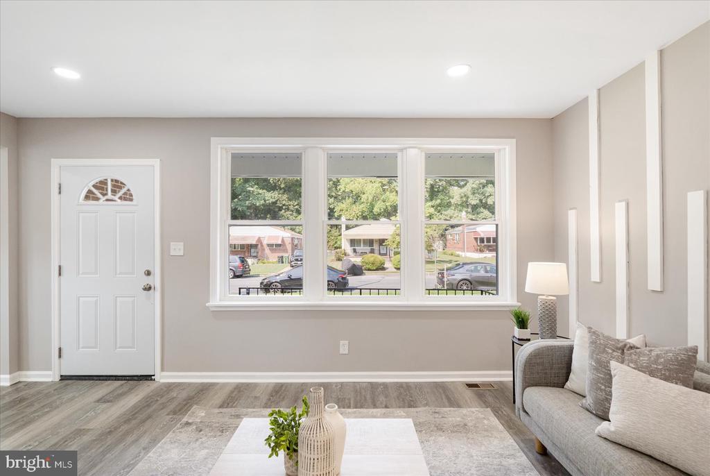 2907 Rogers