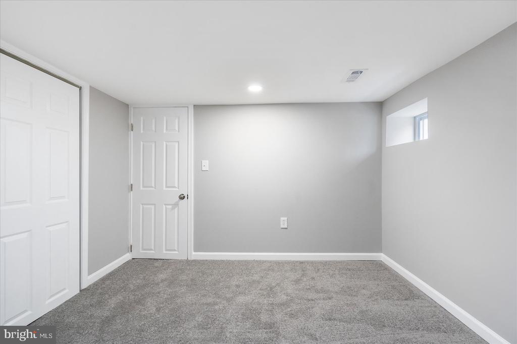 4008 Duvall Ave