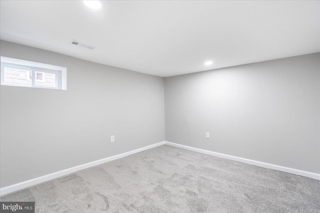 4008 Duvall Ave