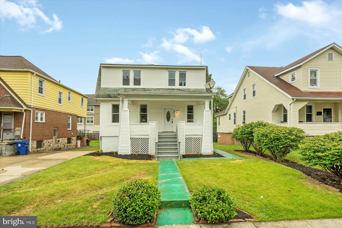 3912 Fernhill Ave