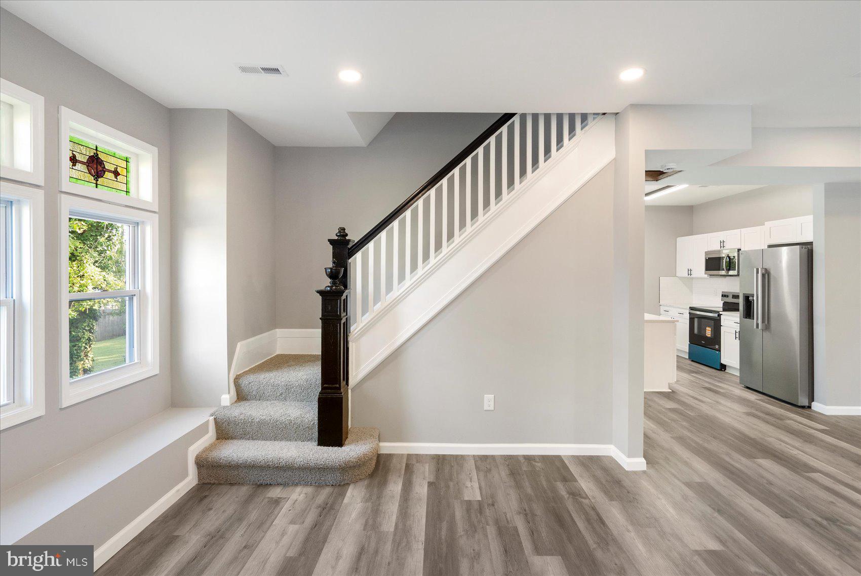 3907 FLEETWOOD AVENUE