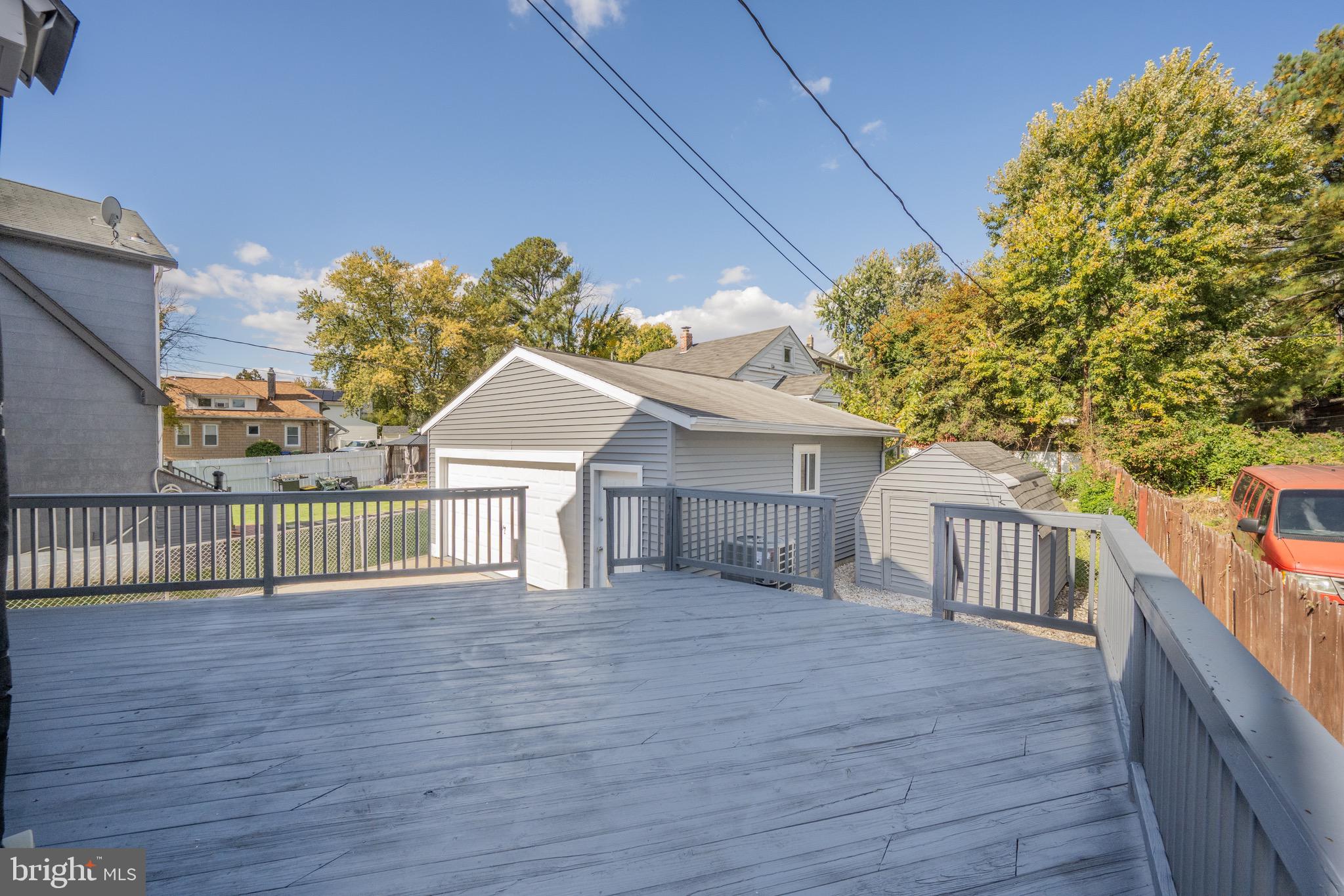 4502 PARKMONT AVENUE