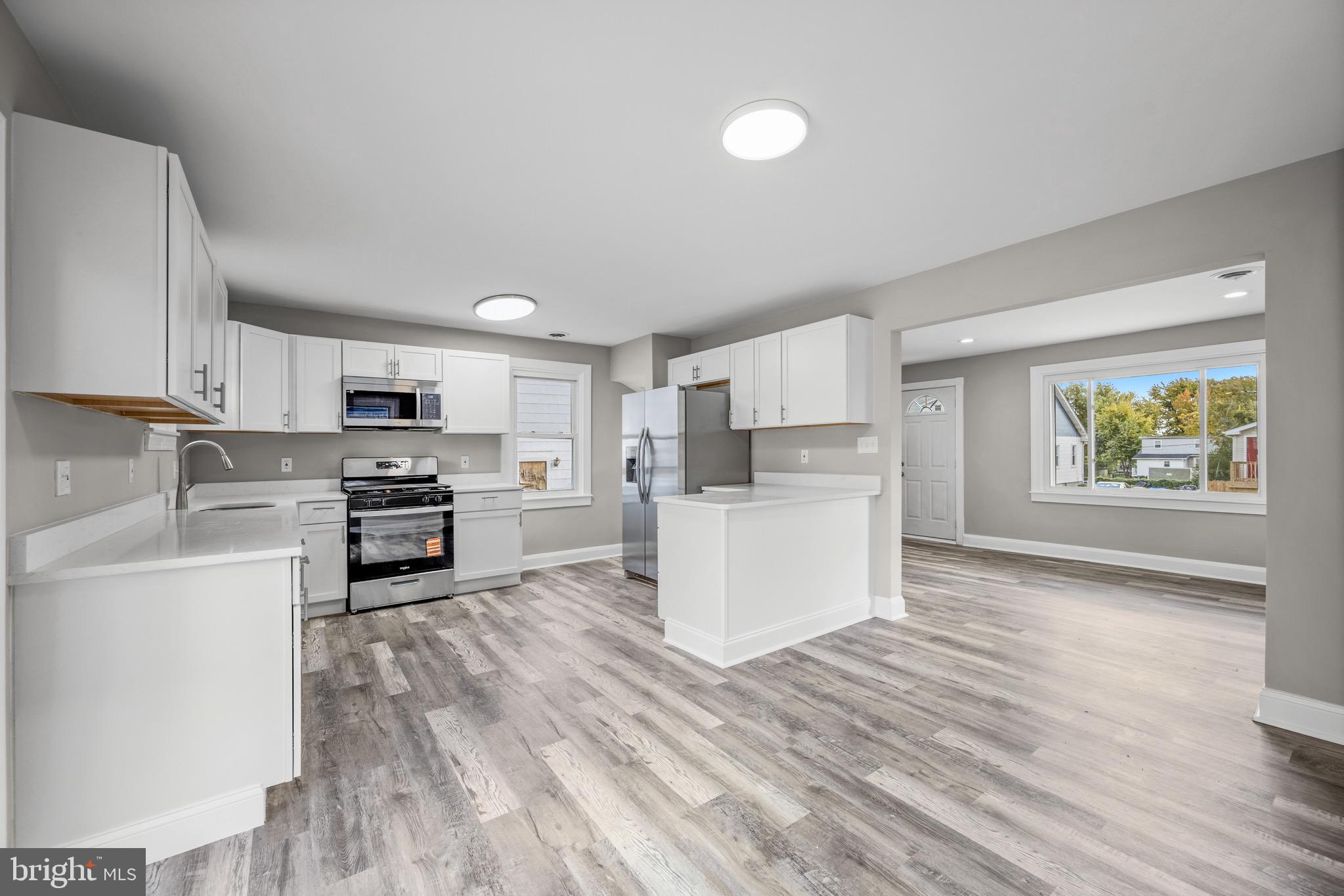 4502 PARKMONT AVENUE