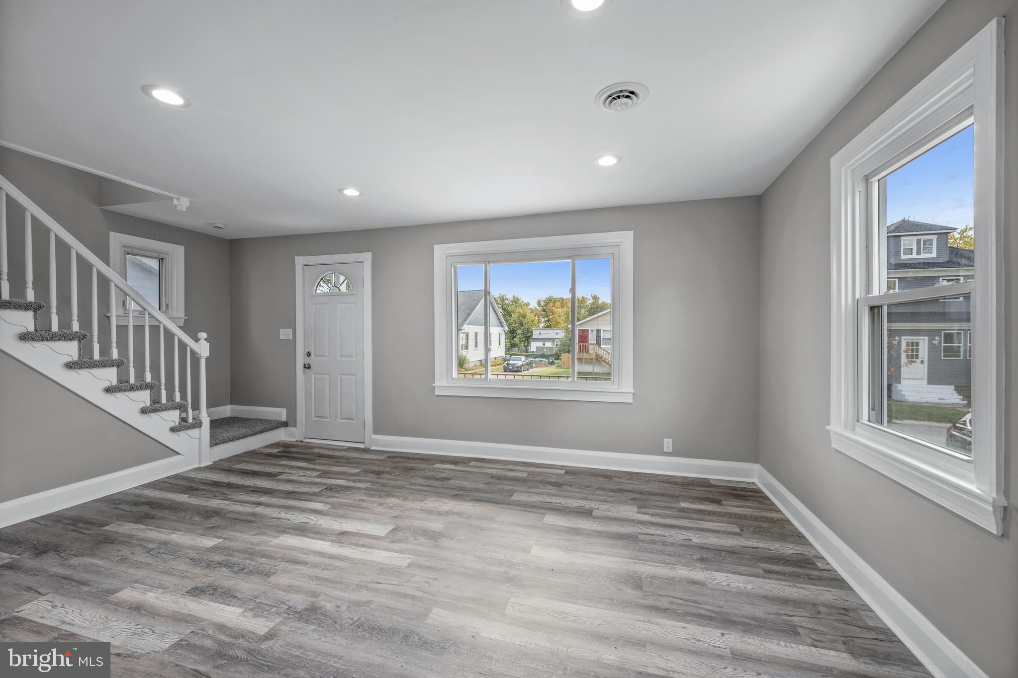 4502 PARKMONT AVENUE