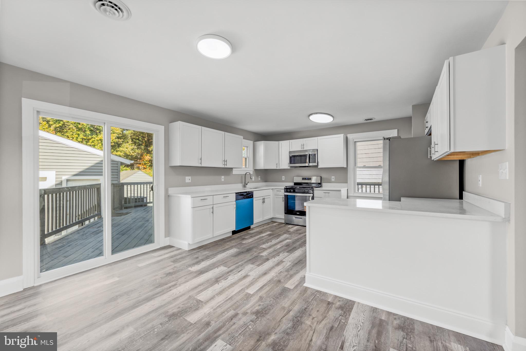 4502 PARKMONT AVENUE