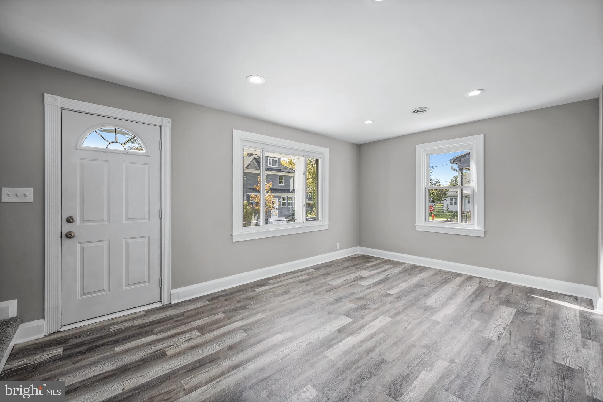 4502 PARKMONT AVENUE