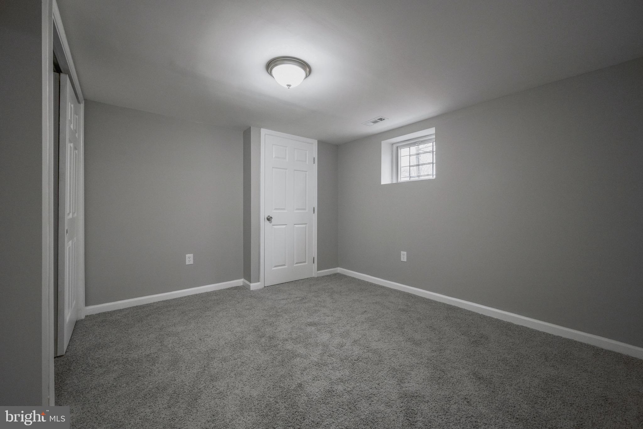 3809 N ROGERS AVENUE