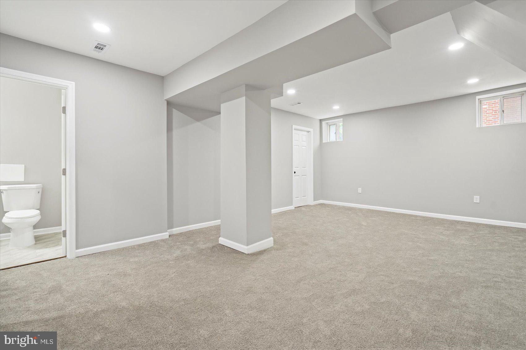 3912 FERNHILL AVENUE