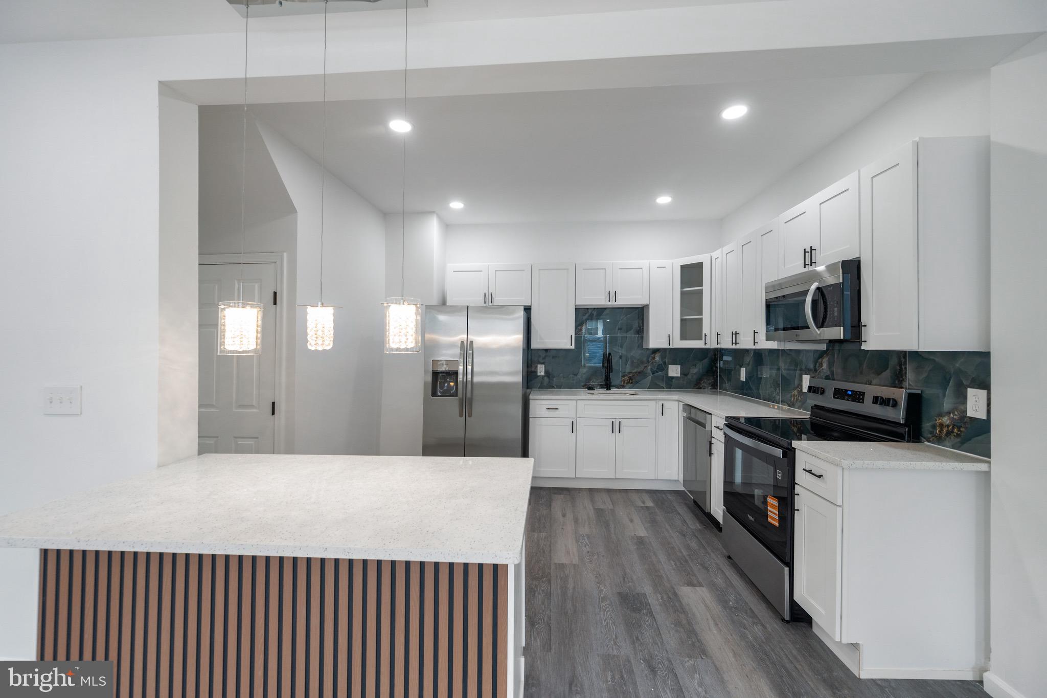 2407 CHELSEA TERRACE