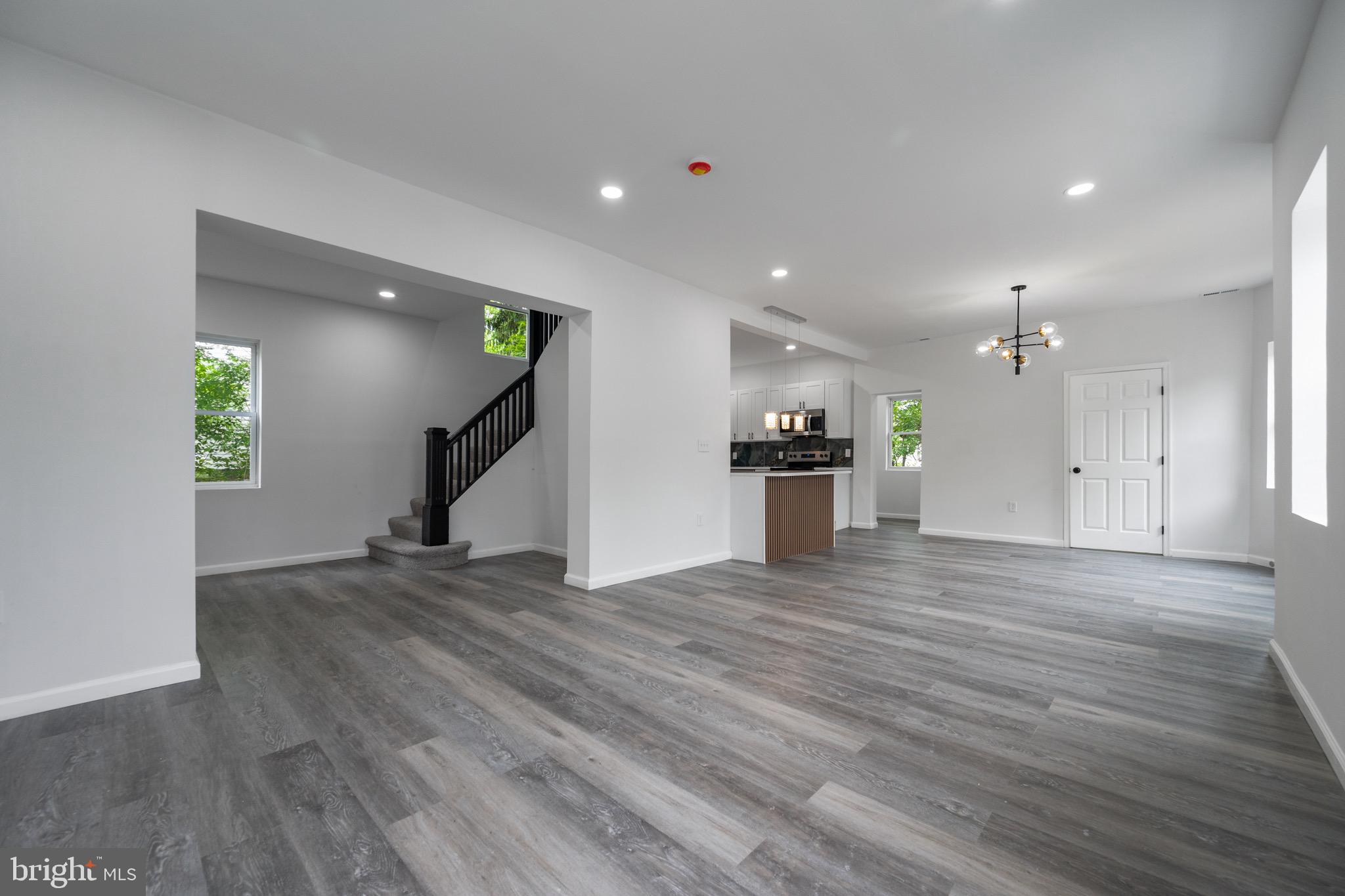 2407 CHELSEA TERRACE