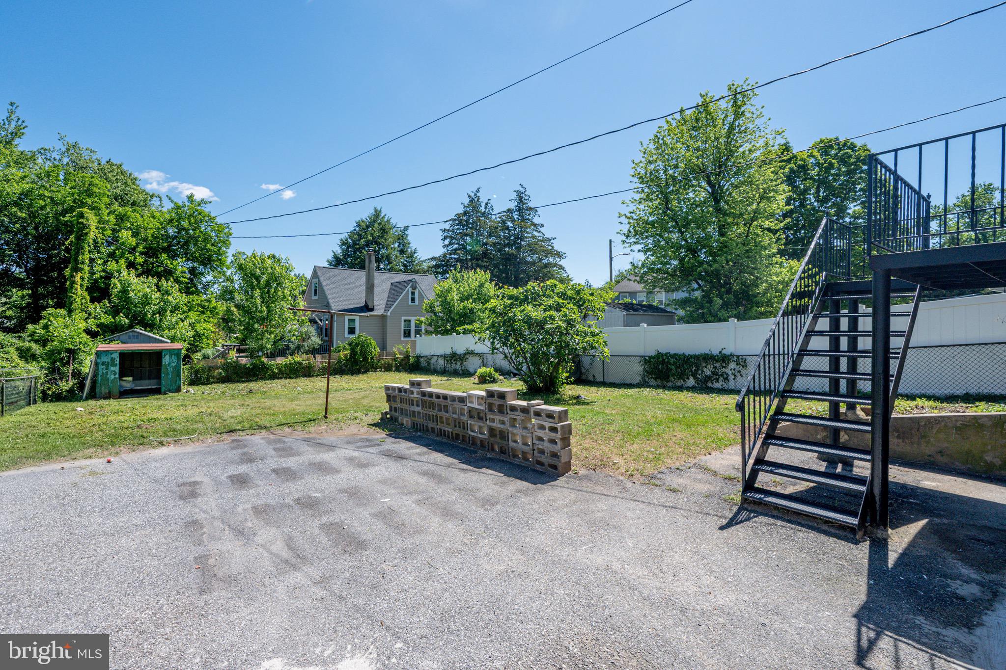 3112 LOUISE AVENUE