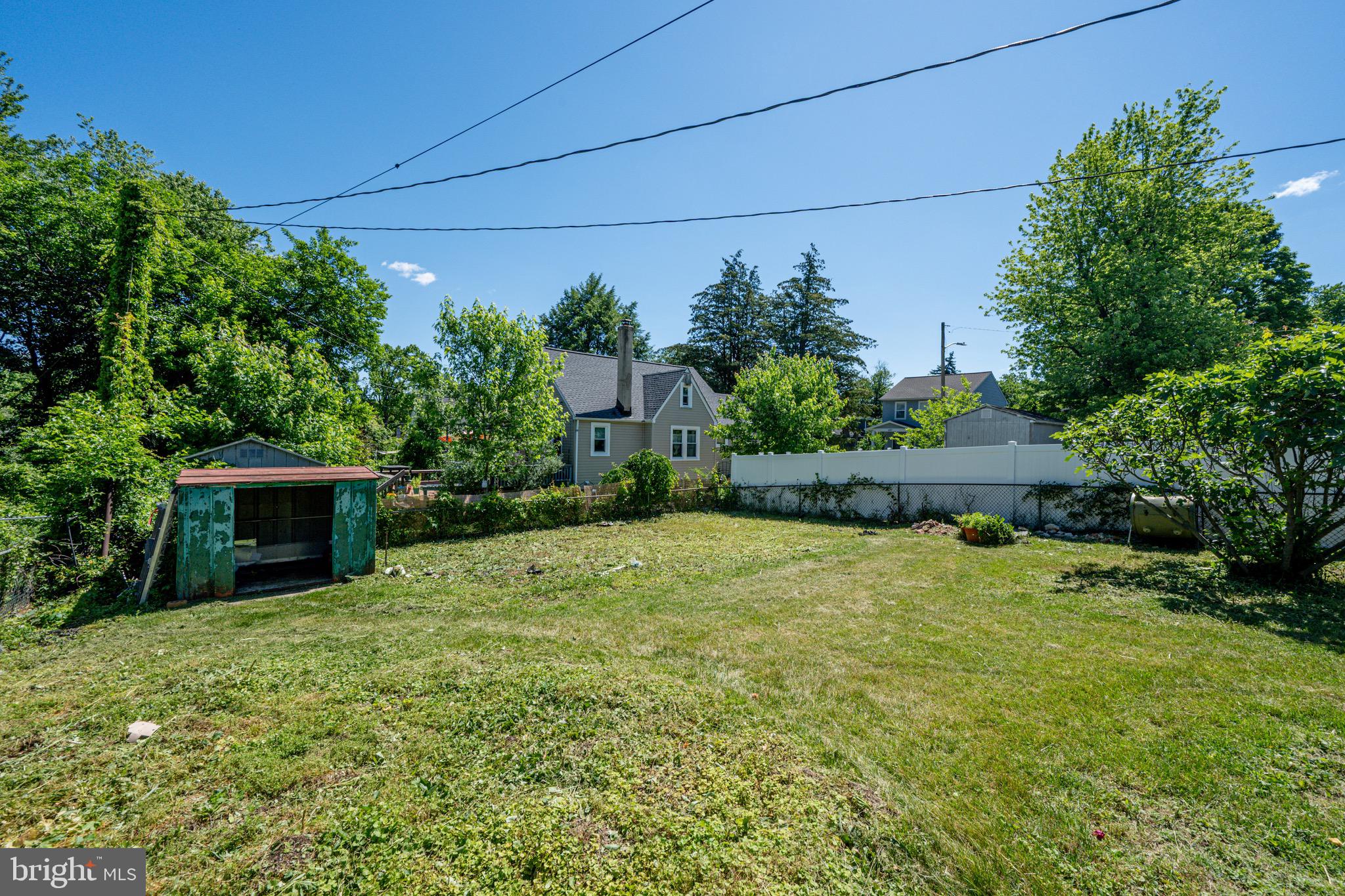 3112 LOUISE AVENUE