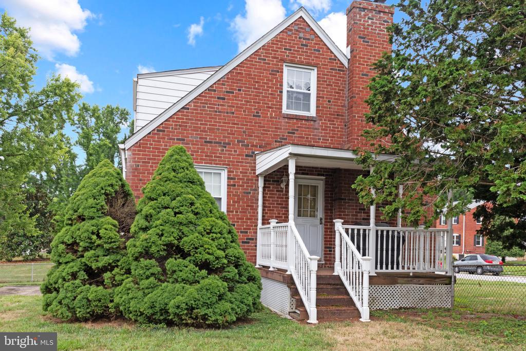 139 Sipple Ave