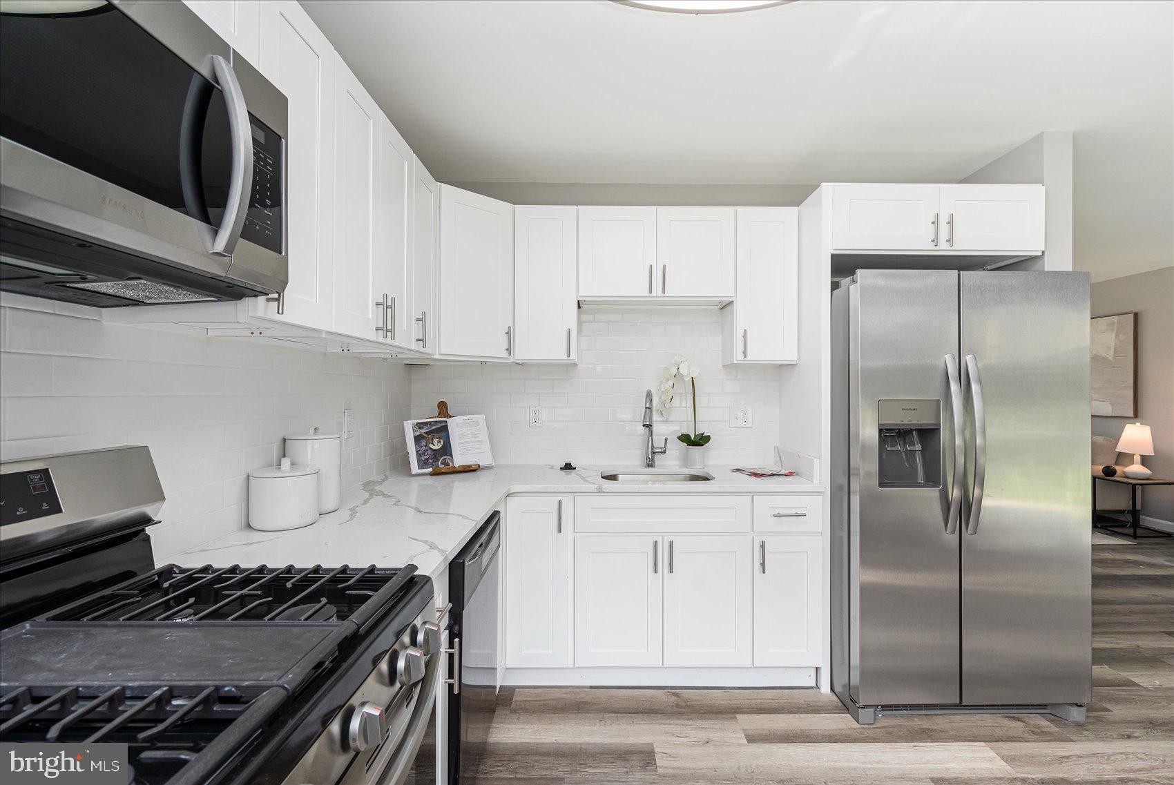 2309 Covered Bridge Garth