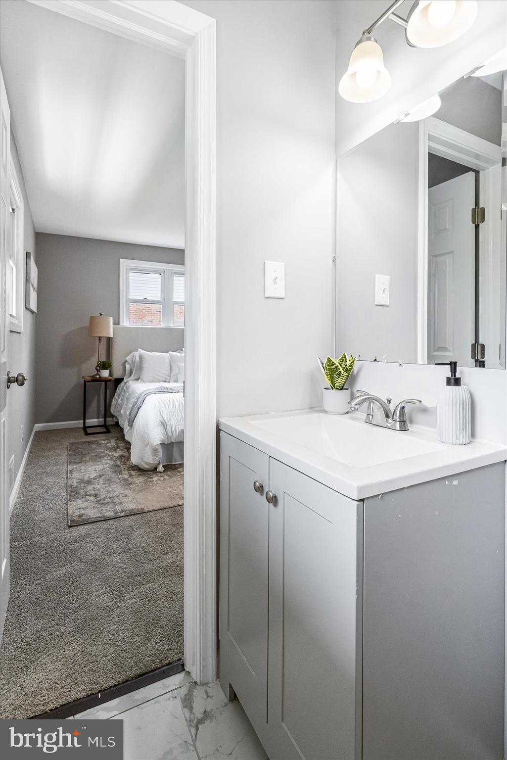 2309 Covered Bridge Garth