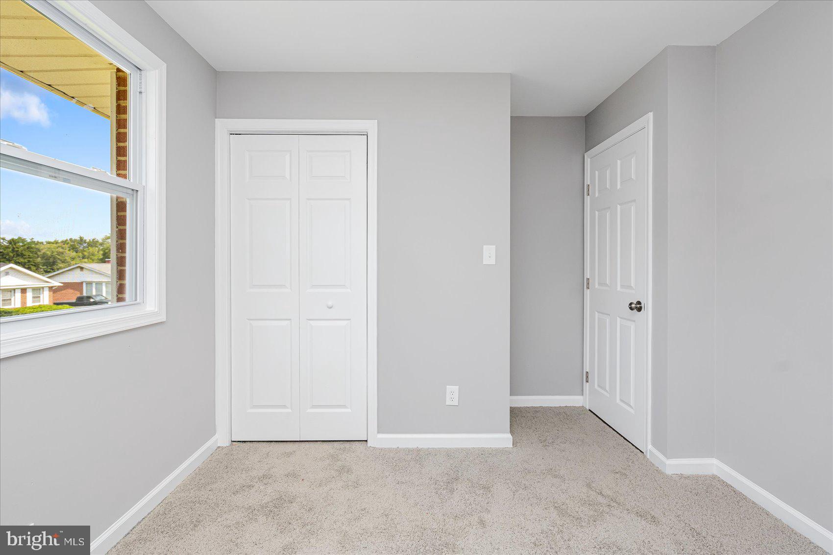 2309 Covered Bridge Garth