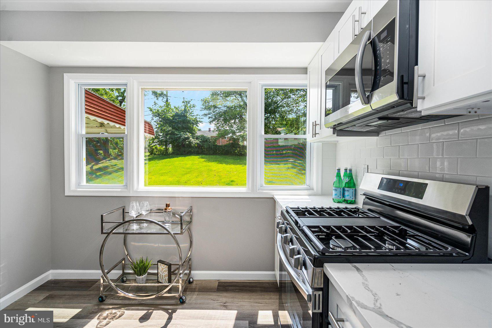 2309 Covered Bridge Garth