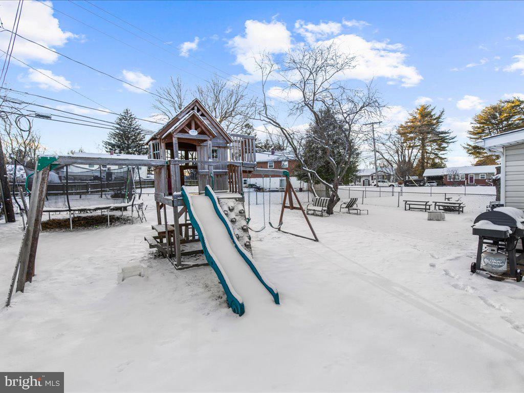 922 Shirley Manor Rd