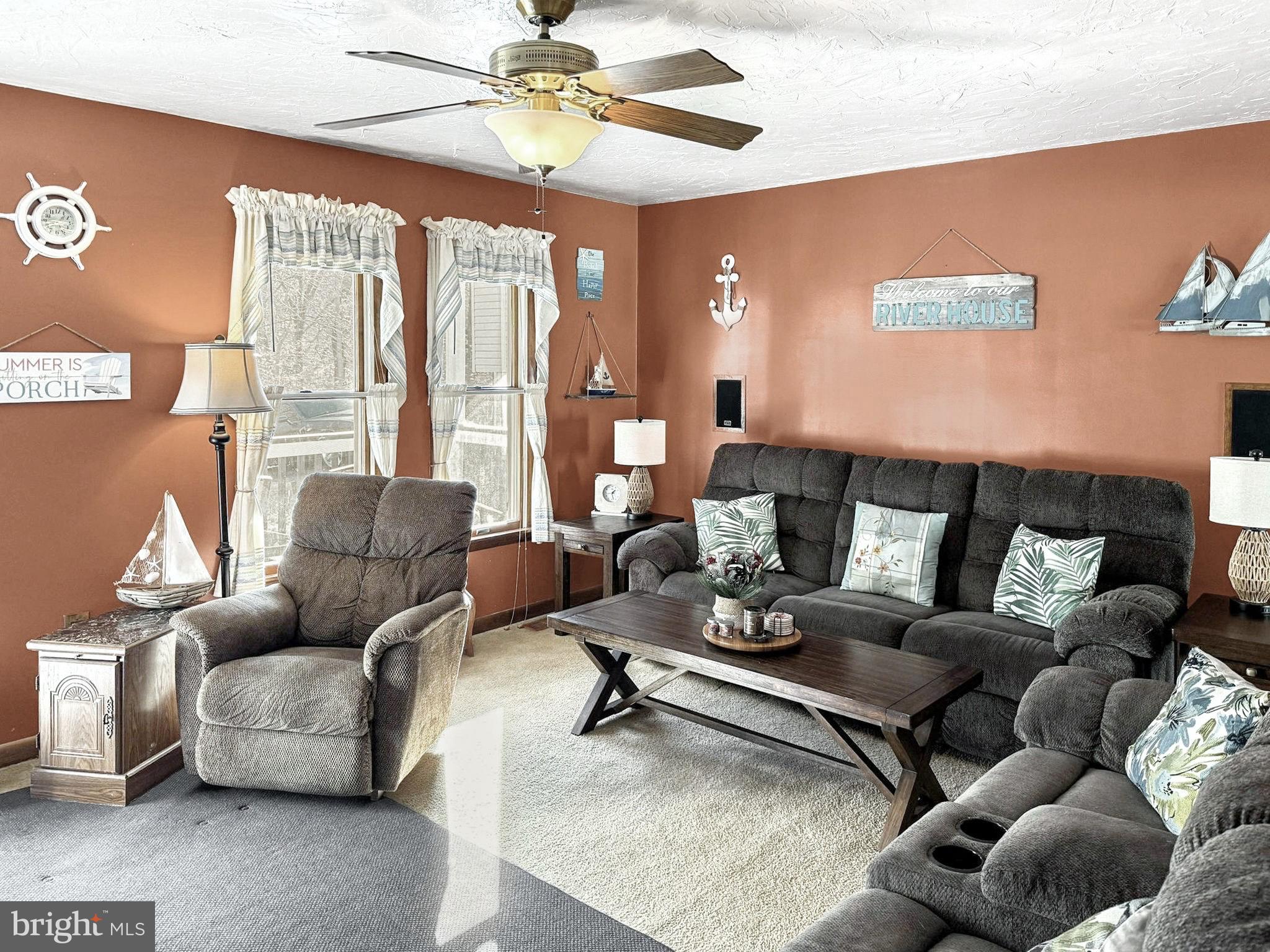 8317 Circle DRIVE
