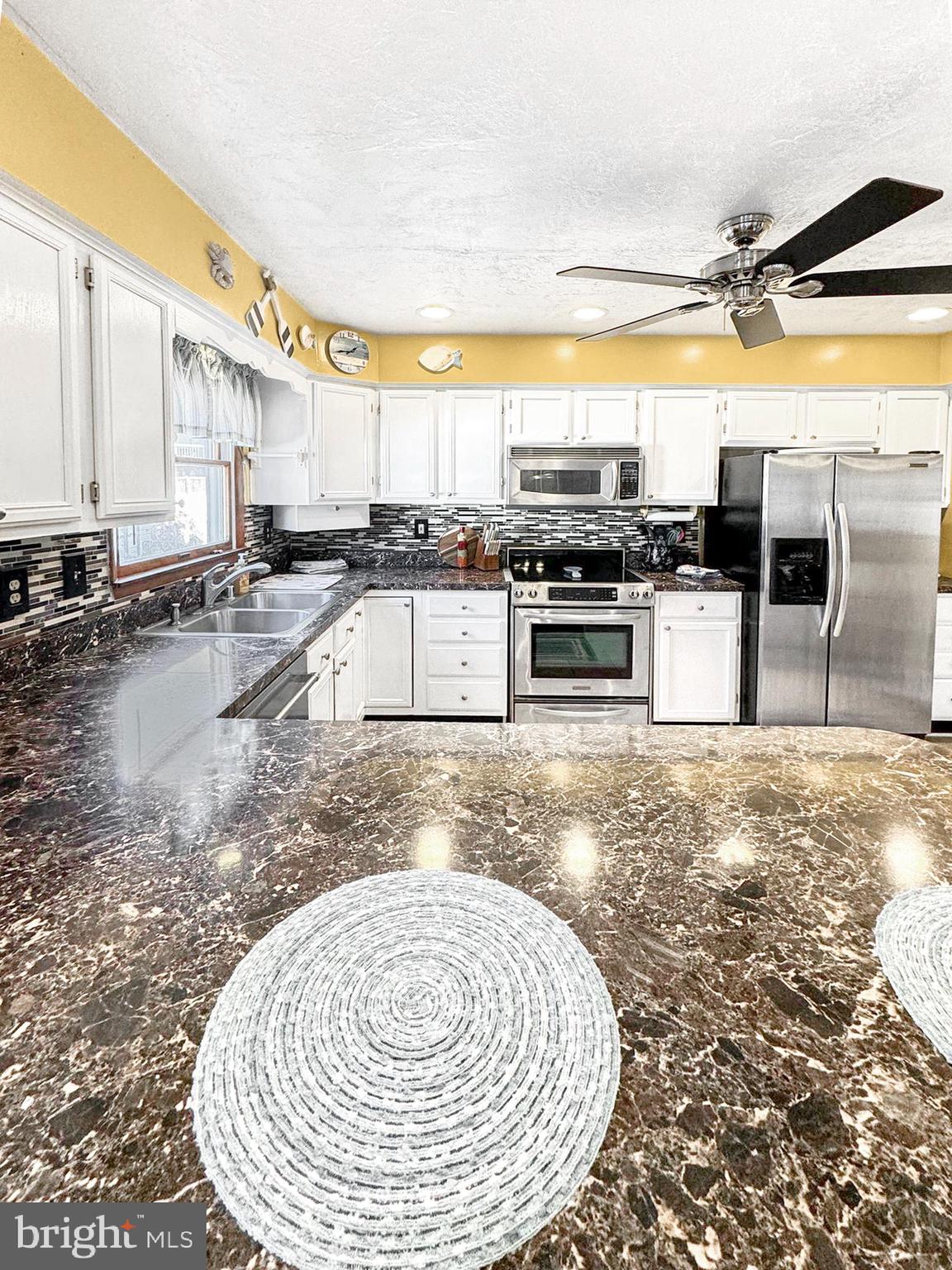 8317 Circle DRIVE