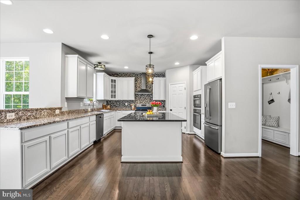 3640 ESTELLE COURT