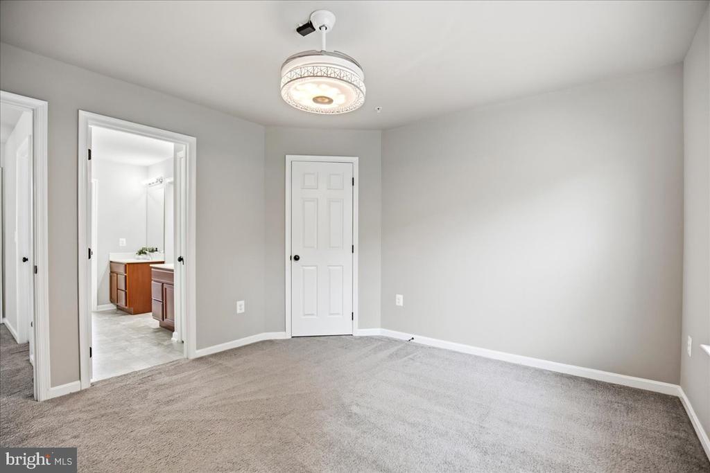 3640 ESTELLE COURT
