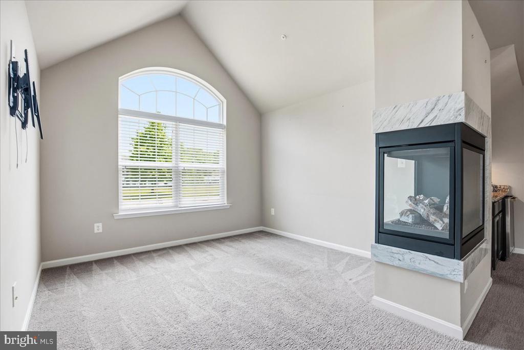3640 ESTELLE COURT