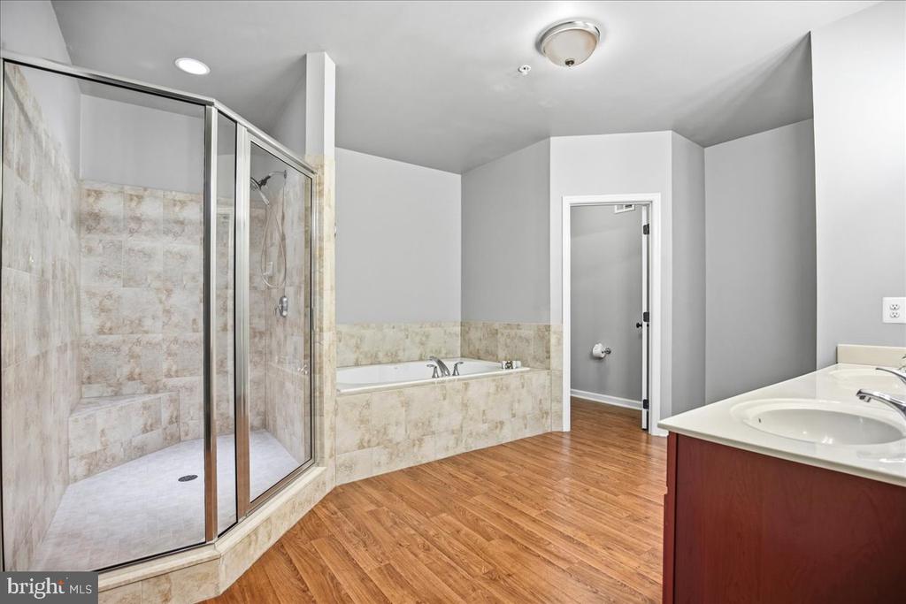 3640 ESTELLE COURT