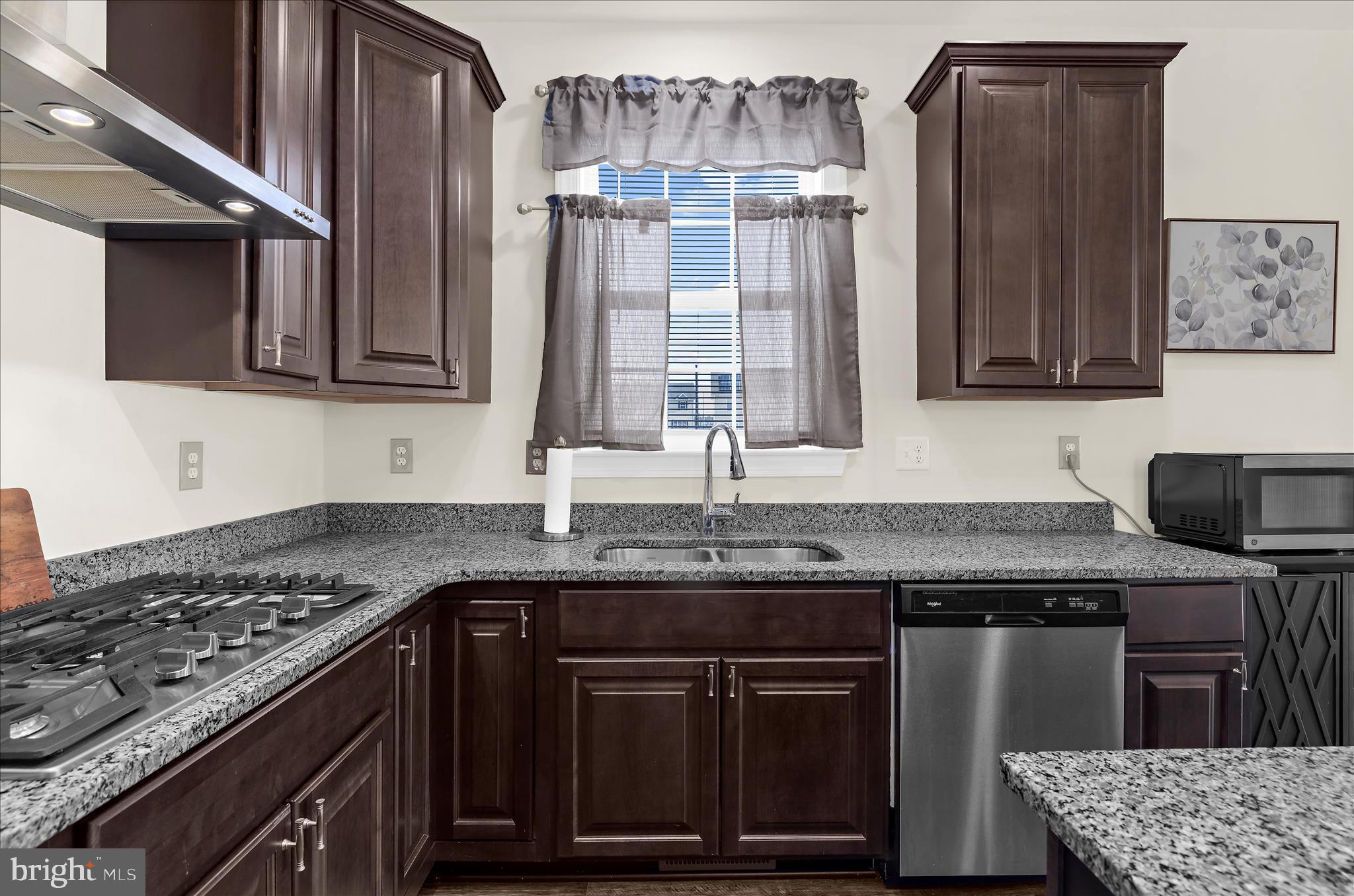 106 BRIARWOOD CIRCLE