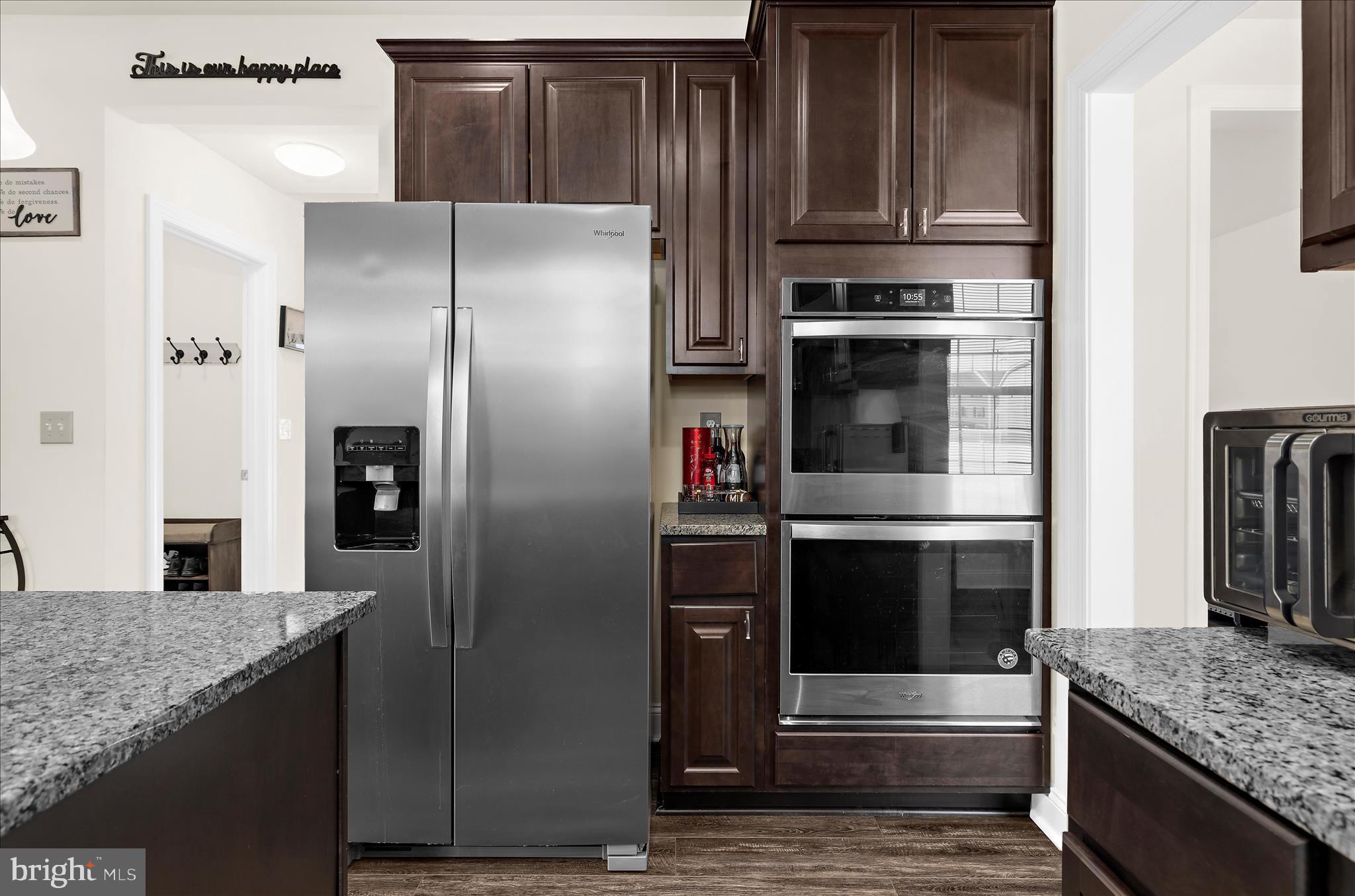 106 BRIARWOOD CIRCLE