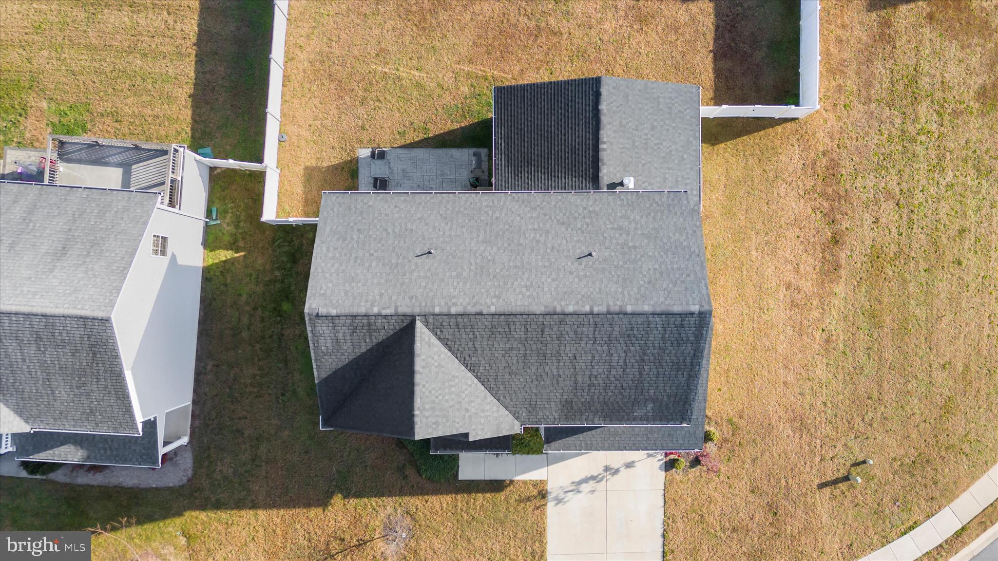 106 BRIARWOOD CIRCLE