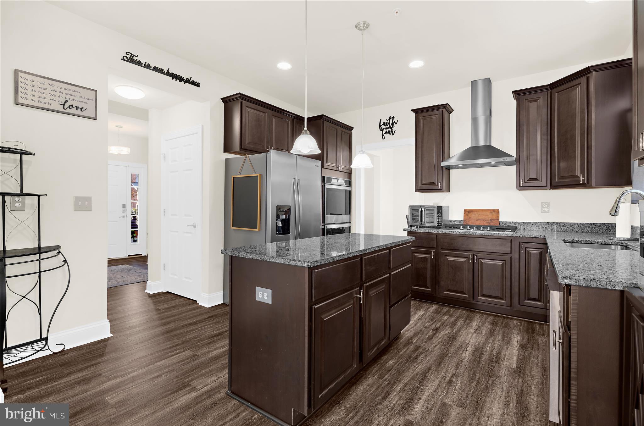 106 BRIARWOOD CIRCLE