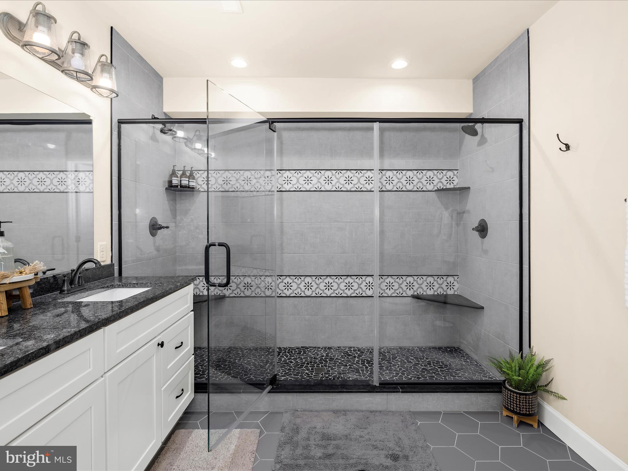 2727 FRIDAY HARBOR DRIVE