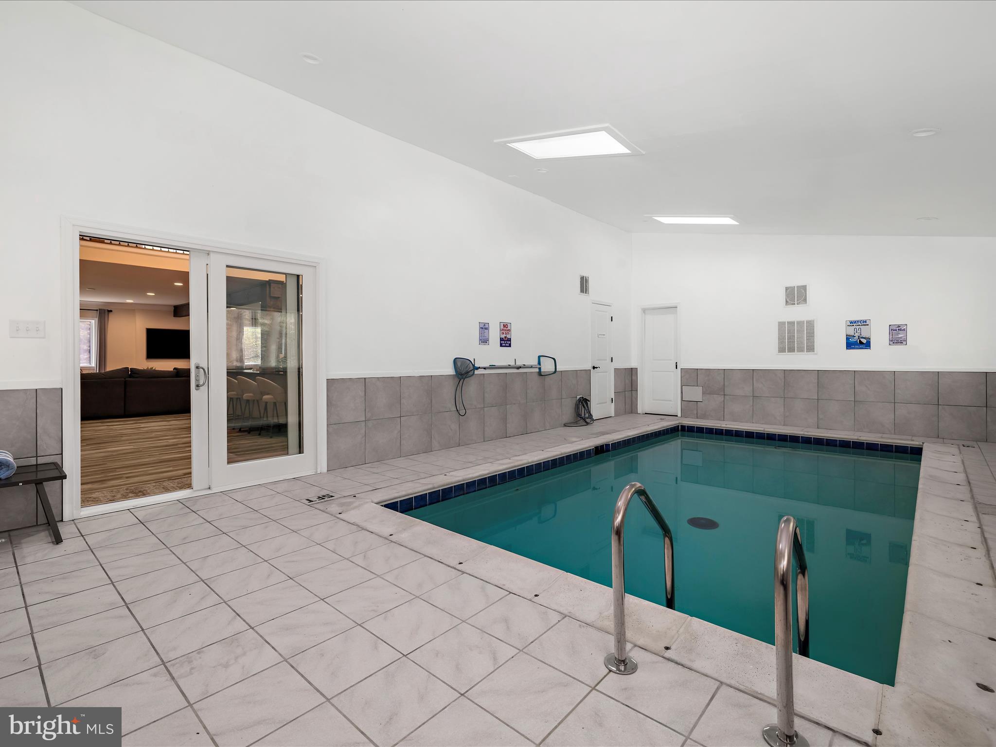 2727 FRIDAY HARBOR DRIVE