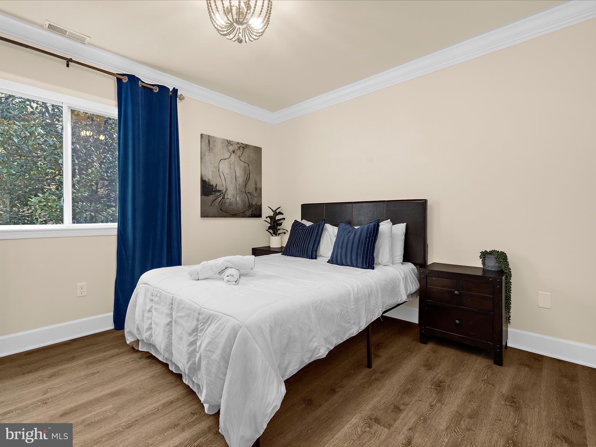2727 FRIDAY HARBOR DRIVE
