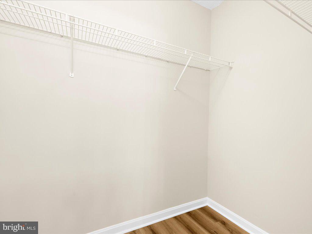 8820 Castlebury Ct