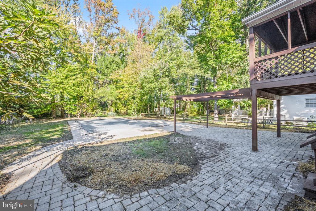 320 WILLIAM WAY